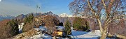 53 Vista panoramica sul Monte Poieto col suo Rifugio servito dalla bidonvia